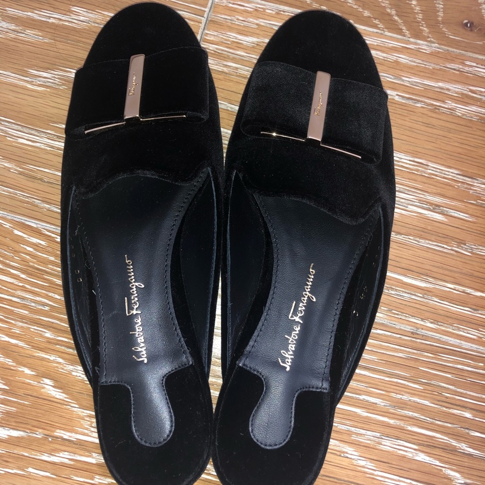 Salvatore Ferragamo bow suede mules
